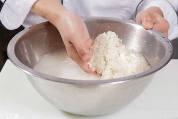淘米水怎么洗脸