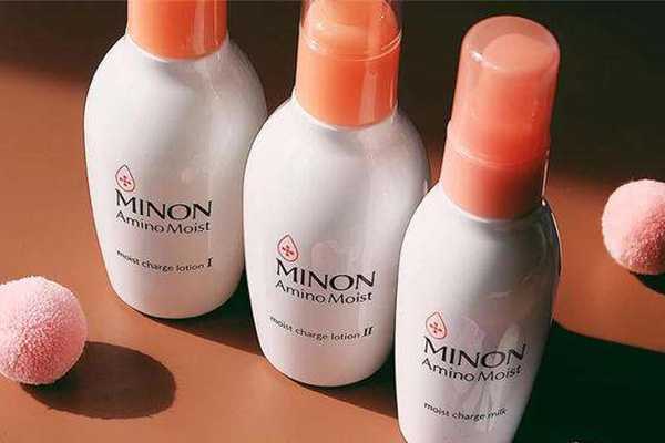 油皮敏感肌水乳推荐 油皮敏感肌水乳推荐