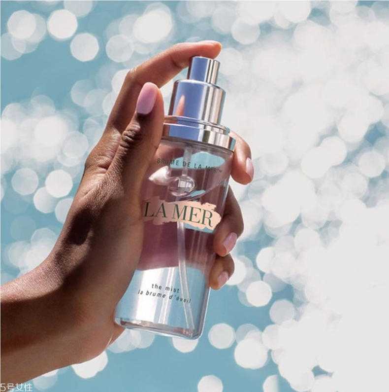 脸干用什么护肤品补水最好 干皮星人补水大法