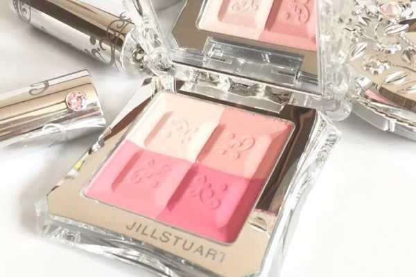 一般肤色用什么颜色腮红？黄皮肤适合什么颜色腮红