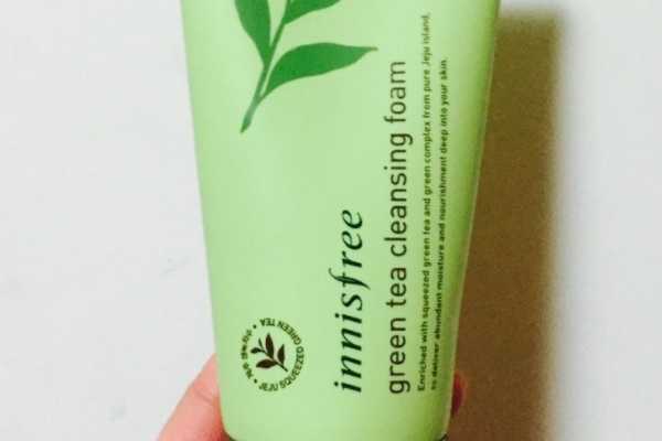 悦诗风吟绿茶洗面奶适合油皮吗 悦诗风吟绿茶洗面奶适合油皮吗
