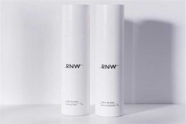 rnw水乳效果怎么样?rnw水乳适合多大年龄 rnw水乳效果怎么样?rnw水乳适合多大年龄