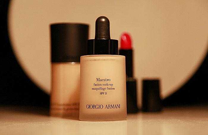 粉底液有酒精味正常吗 粉底液有酒精味正常吗