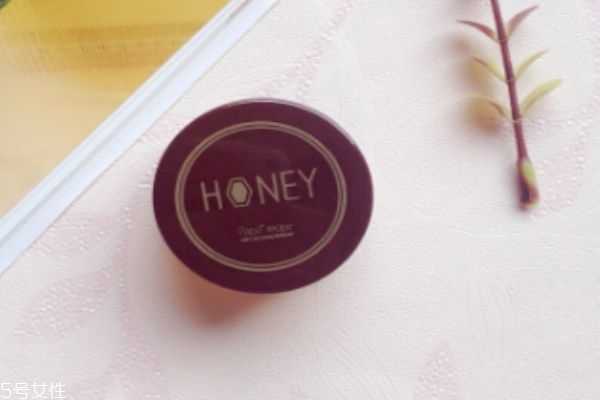 春雨撕拉面膜伤皮肤吗 春雨撕拉面膜伤皮肤吗