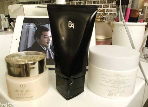 按摩膏能按摩眼部吗