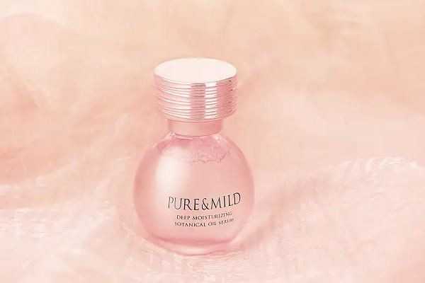 精华油会锁住水分吗 精华油会锁住水分吗