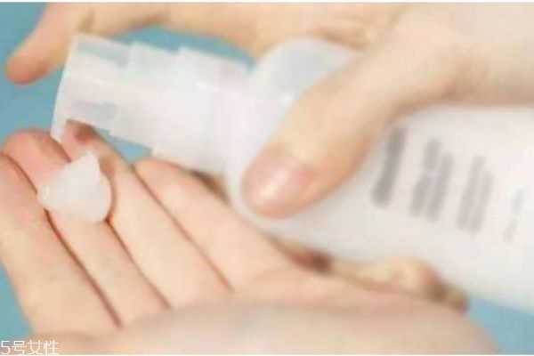 氨基酸洗面奶的缺点 氨基酸洗面奶的缺点