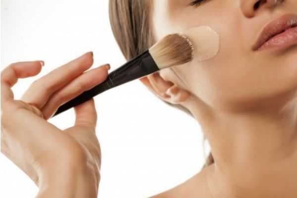 先打气垫还是粉底？先用粉底还是先用气垫