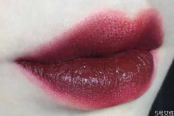 香奈儿唇釉牛血色是几号？香奈儿的154号唇釉