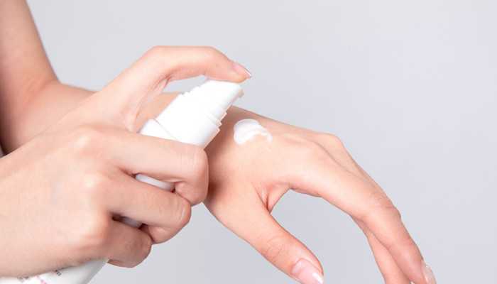 补防晒霜前需要清洗还是直接补 补防晒霜前需要清洗还是直接补