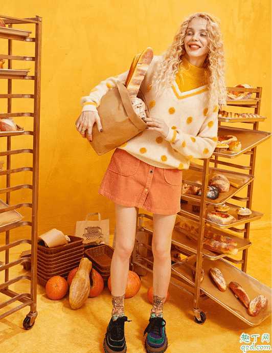 高领毛衣怎么搭配好看有气质 高领毛衣怎么搭配好看有气质