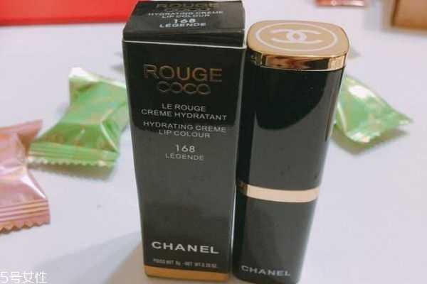真假辨别香奈儿coco口红