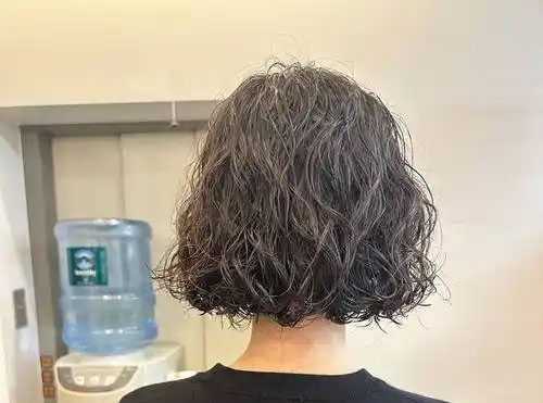 卷发棒功率大好还是功率小好 卷发棒功率大好还是功率小好