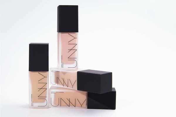 粉底液和乳液可以混合吗 粉底液和乳液可以混合吗