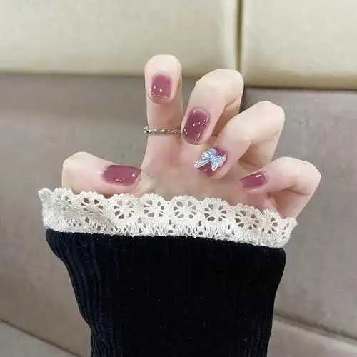 指甲油漂一层油怎么回事