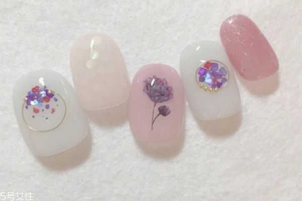 适合夏天的美甲 日系春夏美甲图片