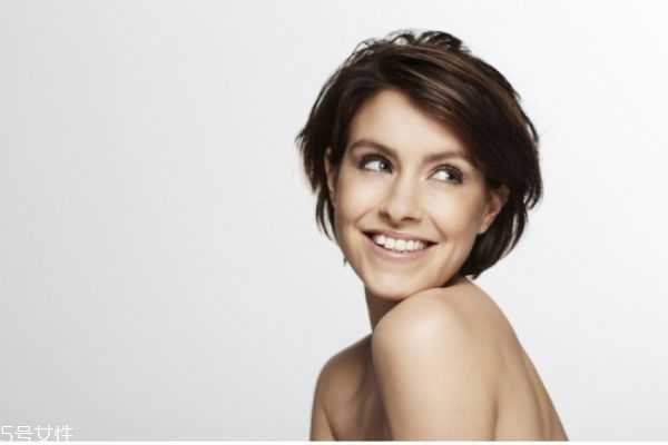 保湿润唇膏推荐 保湿润唇膏推荐