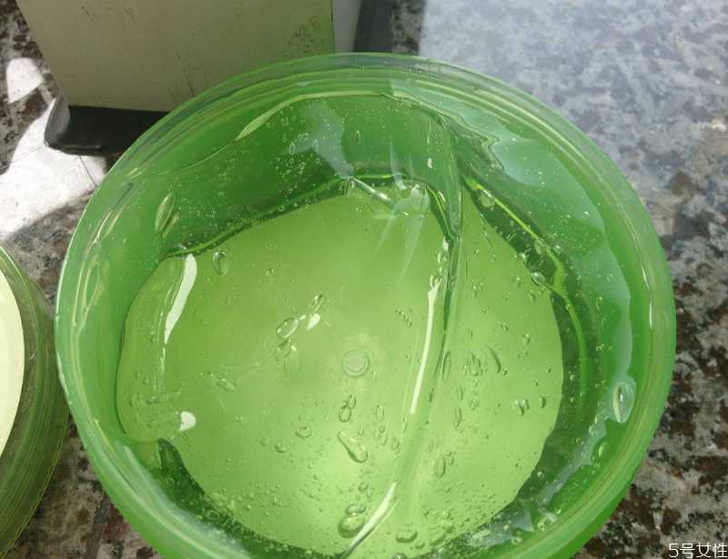 维e芦荟胶涂完要洗吗?维e和芦荟胶可以天天敷吗 维e芦荟胶涂完要洗吗?维e和芦荟胶可以天天敷吗