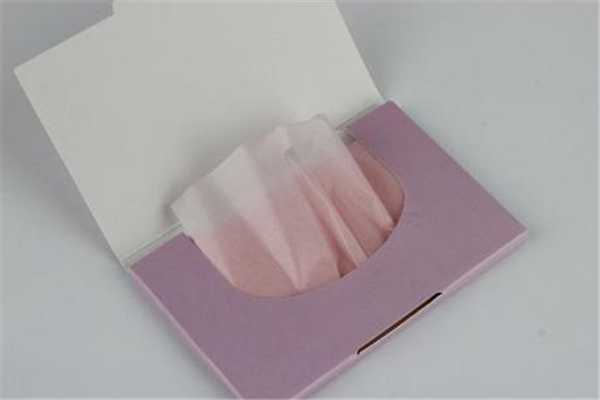 吸油纸能吸头发上的油吗?吸油纸用哪一面 吸油纸能吸头发上的油吗?吸油纸用哪一面