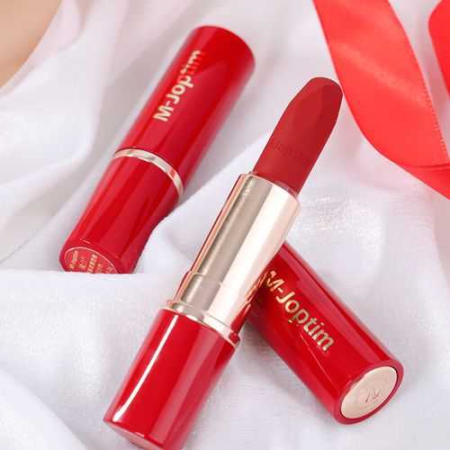 唇膏有颗粒感能用吗