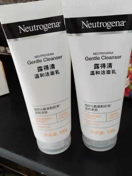 夏季和冬季使用的洁面霜有何区别?洁面霜最佳使用时间 夏季和冬季使用的洁面霜有何区别?洁面霜最佳使用时间