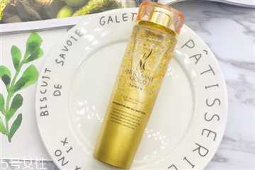 ahc黄金水好用吗?ahc黄金水适合什么肤质 ahc黄金水好用吗?ahc黄金水适合什么肤质