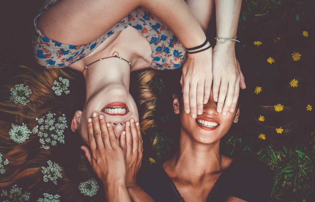 注重防晒的女孩