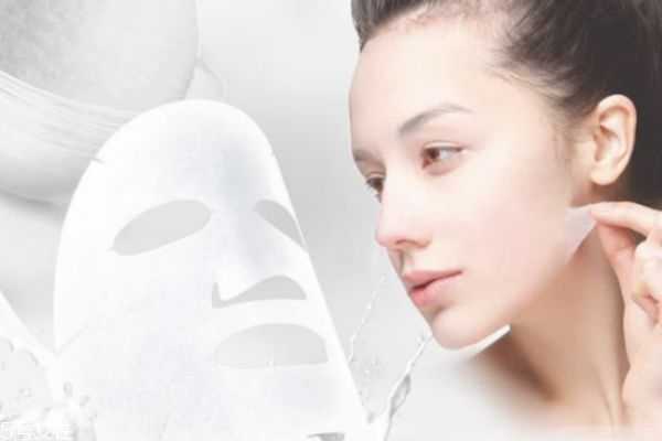 脸部护肤品使用步骤 脸部护肤品使用步骤