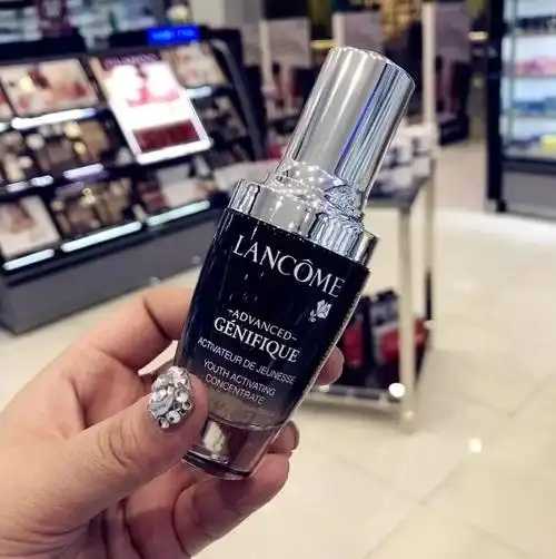 肌底液可以晚上用吗 肌底液可以晚上用吗