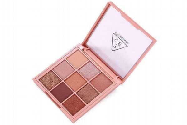 珠光眼影笔有什么用途？卸珠光眼影的小妙招