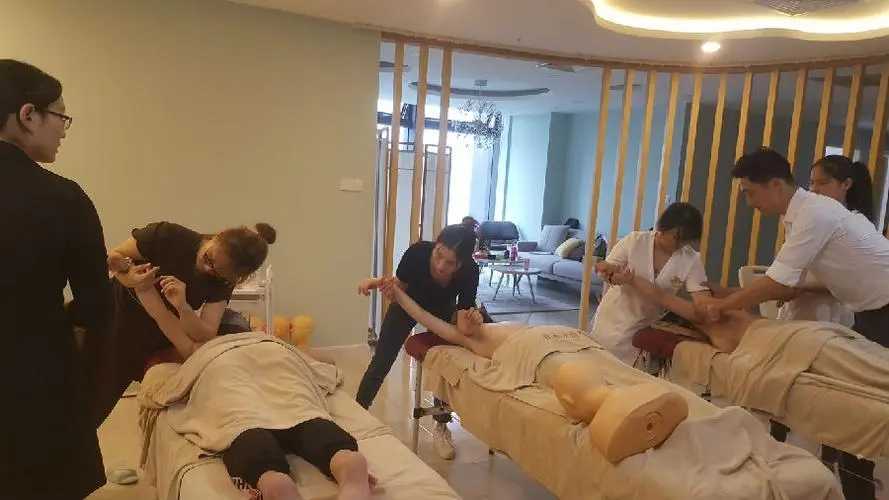 日式整骨培训机构哪家好? 日式整骨培训机构哪家好?