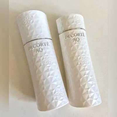 黛珂白檀水乳精华的使用顺序