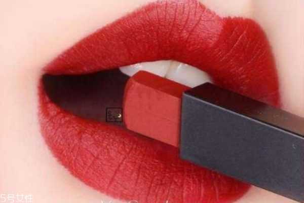 ysl小金条口红必入色号 ysl小金条的涂法