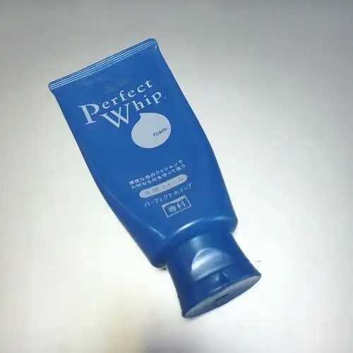 洁面胶含有激素吗 洁面胶含有激素吗