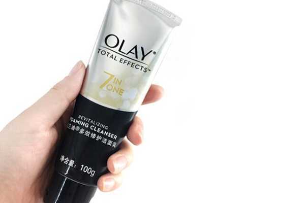 玉兰油洗面奶适合什么年龄段 玉兰油洗面奶适合什么年龄段