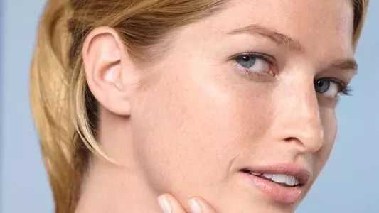 为什么女生会长麻子?女生长麻子的原因是什么 为什么女生会长麻子?女生长麻子的原因是什么