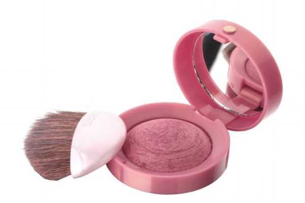 腮红过期了还能继续用吗 腮红过期了还能继续用吗