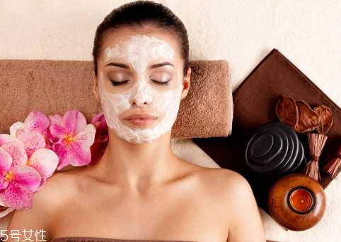 夏天面膜如何保存？教你如何正确冷藏面膜