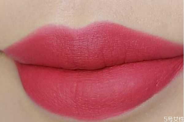 一支口红正常使用可以用多久