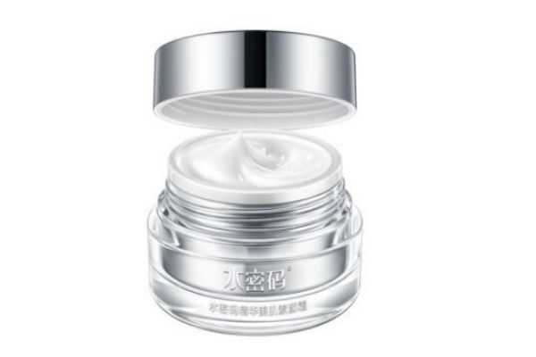 一瓶素颜霜能用多久?素颜霜开封后要尽快用 一瓶素颜霜能用多久?素颜霜开封后要尽快用