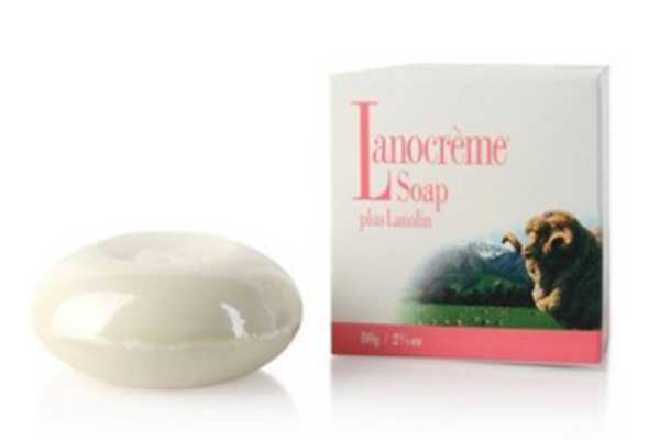 洁面皂和洗面奶哪个好