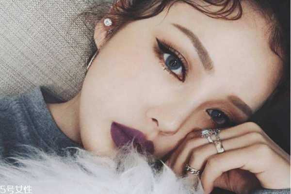 外眼线和内眼线哪个好看？内眼线外眼线都要化吗