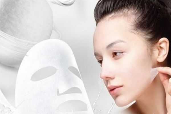 面膜是冰敷还是热敷好 面膜是冰敷还是热敷好