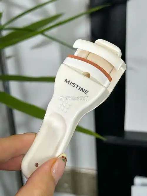 睫毛夹一般能用多久