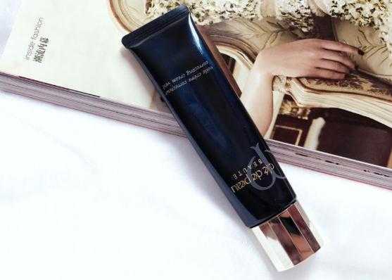 妆前乳要用美妆蛋吗 妆前乳要用美妆蛋吗