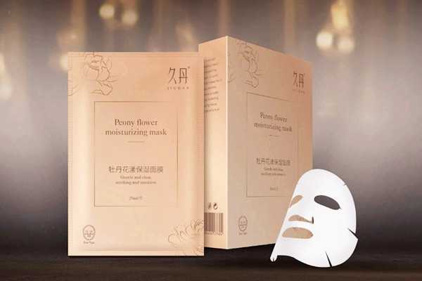 补水面膜和美白面膜能搭配使用吗 补水面膜和保湿面膜有什么区别