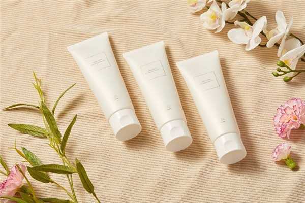 透真氨基酸洗面奶怎么样 透真氨基酸洗面奶成分分析