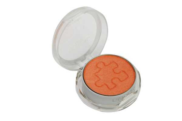 黄皮适合什么颜色的腮红 黄皮适合什么颜色的腮红