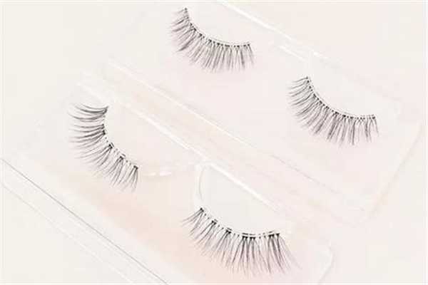 假睫毛会显眼睛大吗 假睫毛有什么用