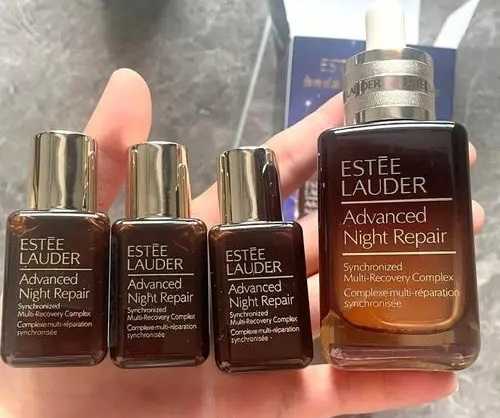 雅诗兰黛小棕瓶的作用与功效 原来好处这么多 雅诗兰黛小棕瓶的作用与功效 原来好处这么多